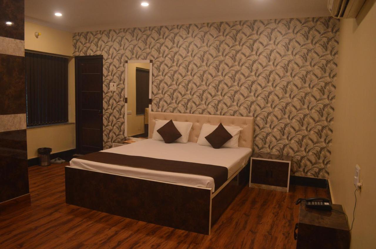 Hotel Wb40 Durgāpur Екстериор снимка